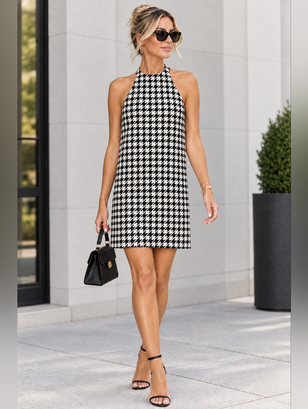 Women’s Halter Houndstooth Black & White Sleeveless Shift Mini Dress L